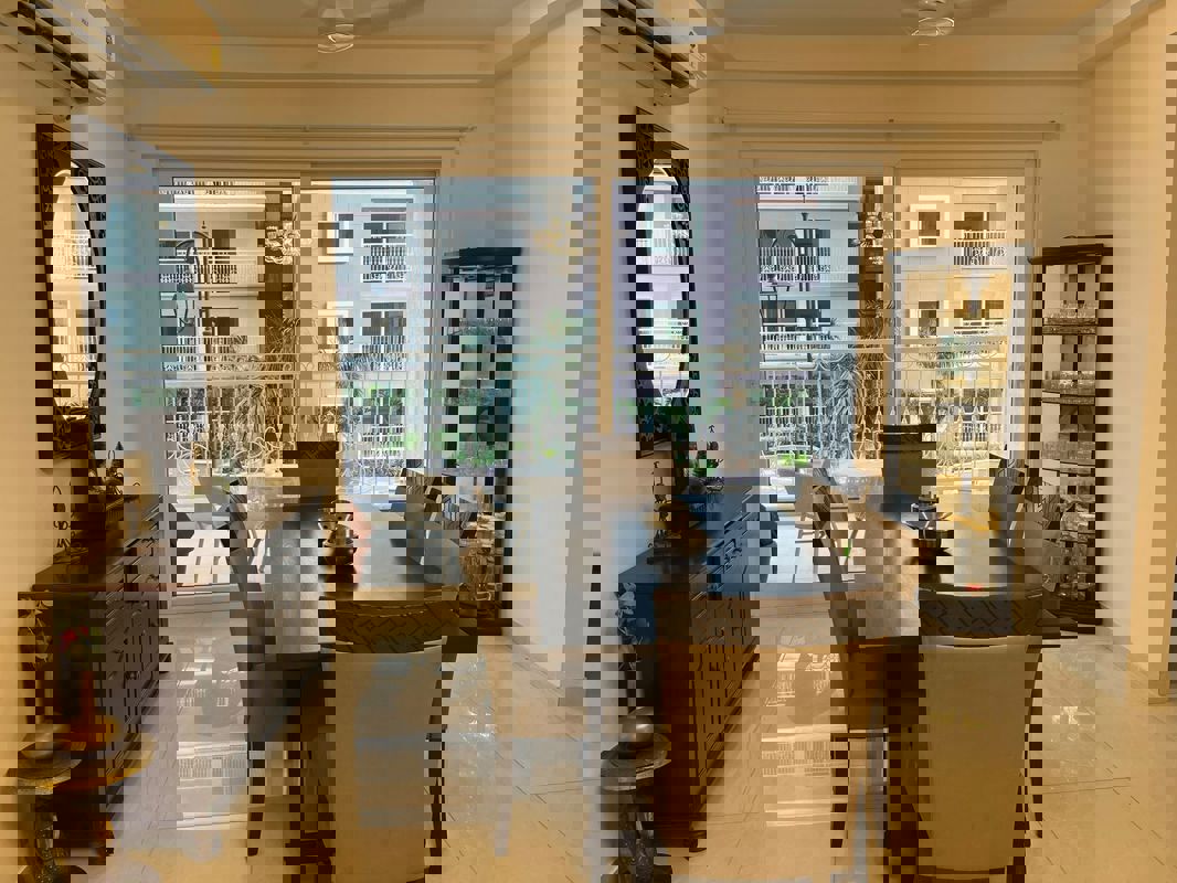 4 BHK + Servant Room 2700 Sq.Ft. Apartment in Prestige Beverly Hills