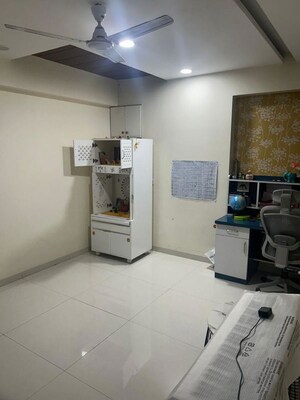 5 BHK Penthouse For Rent in Oyster Green Mount City, Ab Bypass Road