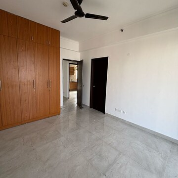 Room in 3 BHK Apartment at ATS Kocoon, Babupur Village – for Rent