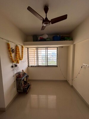 Bedroom in 2 BHK Apartment at Bhusari Colony – for Rent