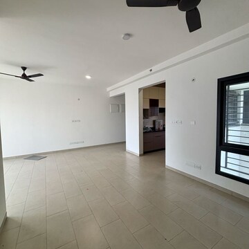 Room in 3 BHK Apartment at Sobha City Gurgaon, Babupur Village – for Rent