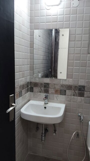 Bathroom in 3 BHK Builder Floor at Signature Global Park 4 and 5, Sohna Sector 36 – for Rent