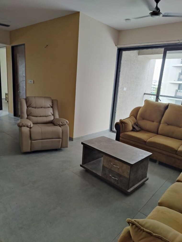 Living Room, thaltej 3 Bedroom 1800 Sq.Ft. Apartment In Thaltej Ahmedabad 9853569