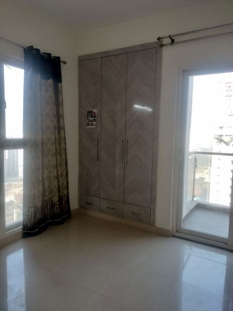 Room, sikka-kimaantra-greens 3 Bedroom 1555 Sq.Ft. Apartment In Sector 79 Noida 9853568