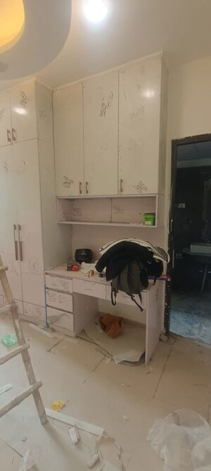 Team Area in 3.5 BHK Apartment at Sikka Kimantra Greens, Sector 79 – for Rent