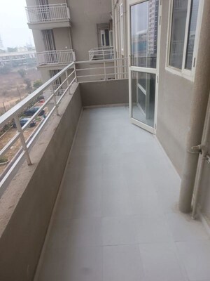 Balcony in 3 BHK Builder Floor at Uppal Southend, Sector 49 – for Rent