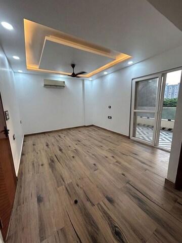 Bedroom in 3 BHK Builder Floor at Fidato Honour Homes, Sector 89 – for Rent