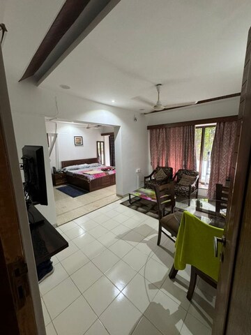 Living Room in 4 BHK Apartment at Piri Majestic Apartment, Chembur – for Sale