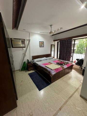 Bedroom in 4 BHK Apartment at Piri Majestic Apartment, Chembur – for Sale