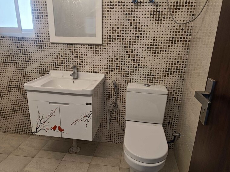 Bathroom, elite-golf-green 3.5 Bedroom 1895 Sq.Ft. Apartment In Sector 79 Noida 9853602