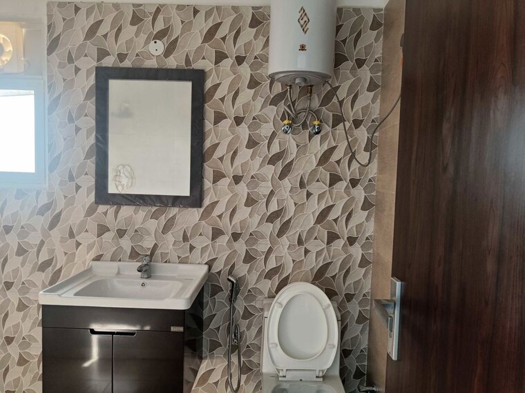 Bathroom, elite-golf-green 3.5 Bedroom 1895 Sq.Ft. Apartment In Sector 79 Noida 9853602