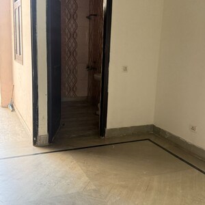 Room in 3 BHK Builder Floor at RWA Apartments Sector 108, Sector 108 – for Rent