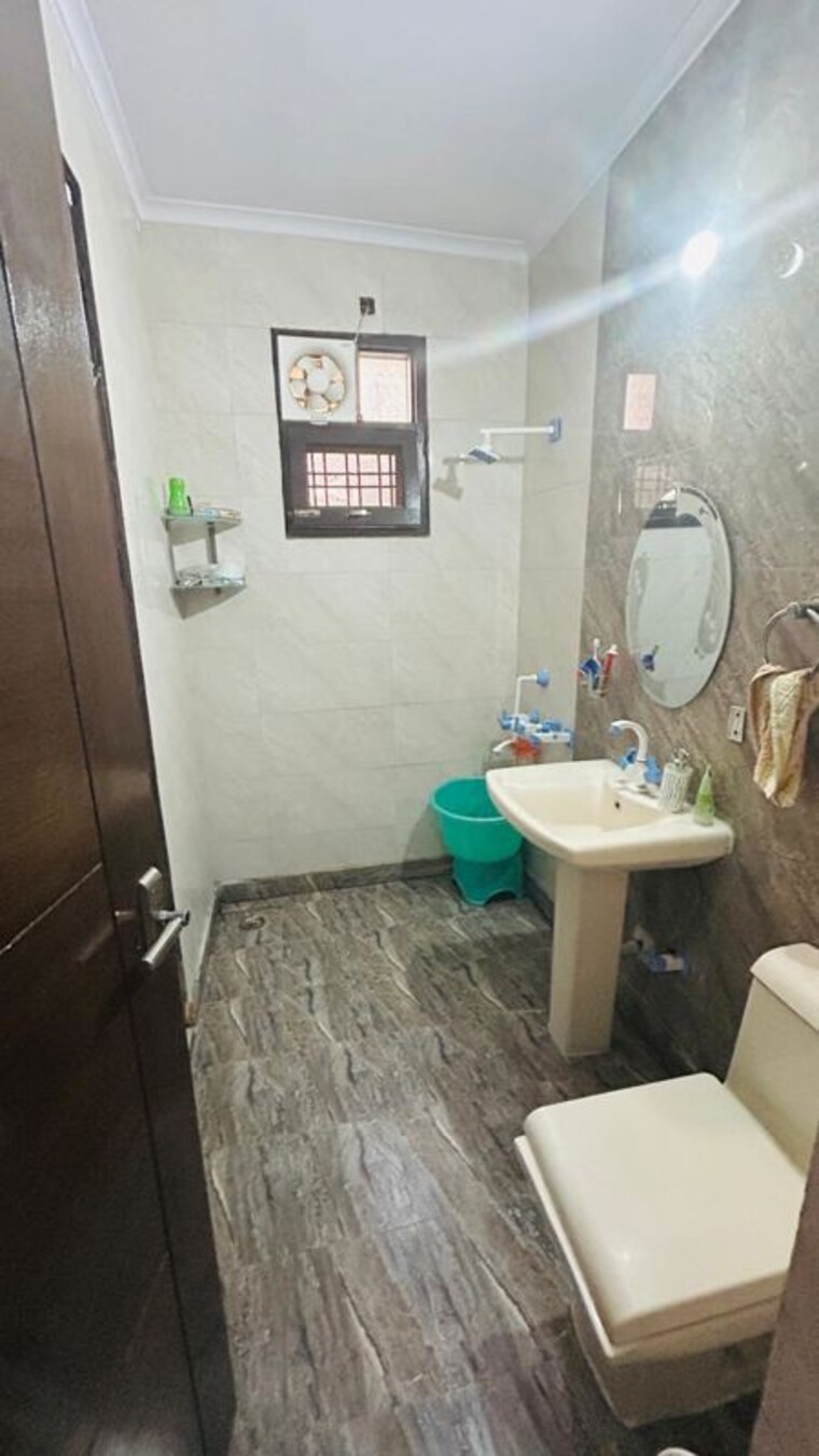 Master Bedroom, sector 28 3 Bedroom 2250 Sq.Ft. Builder Floor In Sector 28 Faridabad 9853645