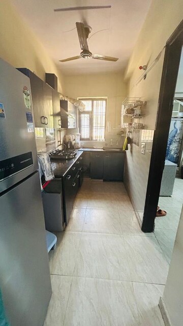 Kitchen in 3 BHK Builder Floor at Sector 28 – for Rent