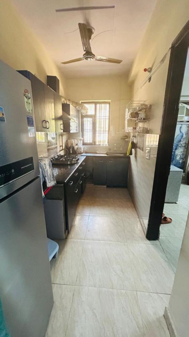 Kitchen, sector 28 3 Bedroom 2250 Sq.Ft. Builder Floor In Sector 28 Faridabad 9853645