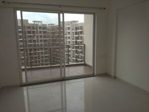Room in 3 BHK Apartment at Bramha Skycity Apartment, Dhanori – for Rent