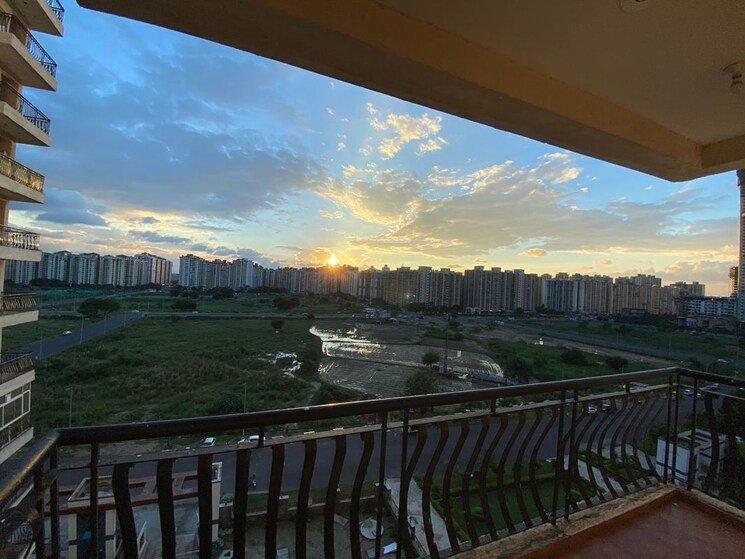 Exterior View, aims-golf-city 3 Bedroom 1350 Sq.Ft. Apartment In Sector 75 Noida 9853666