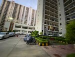 3 BHK 1350 Sq.Ft. Apartment in Aims Golf City
