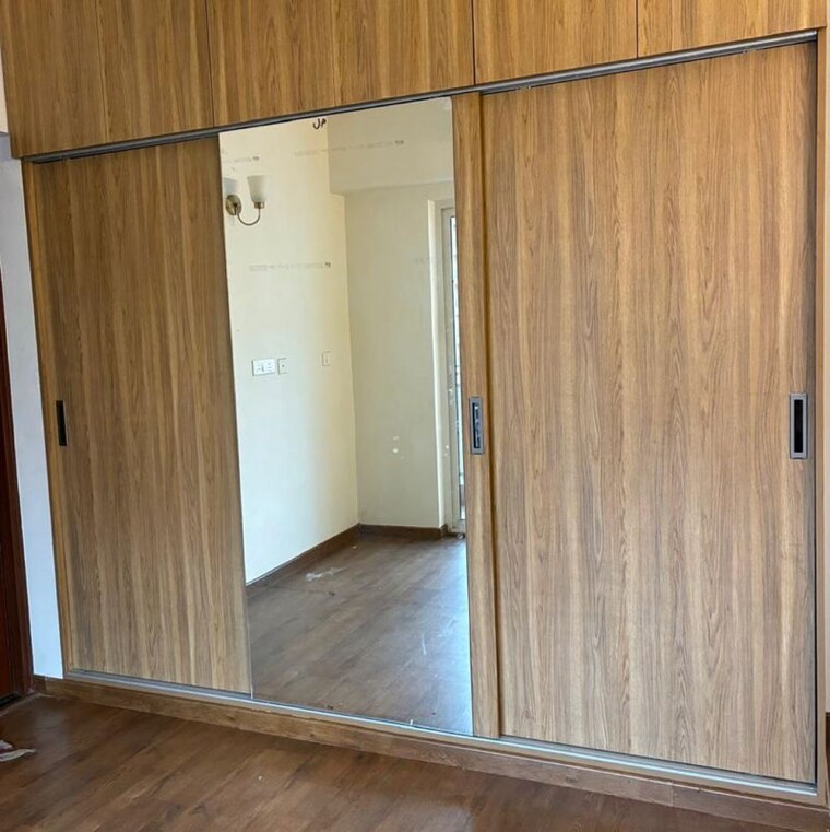 Room, shapoorji-pallonji-joyville-phase-3 2 Bedroom 734 Sq.Ft. Apartment In Sector 102 Gurgaon 9853673