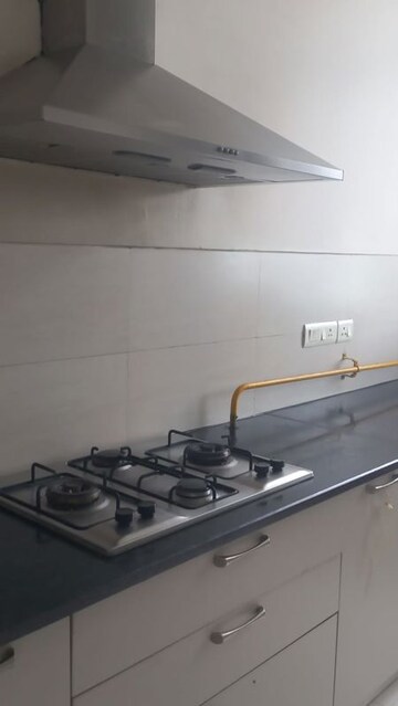 Furnished Amenities in 3.5 BHK Apartment at Ireo Victory Valley, Sector 67 – for Rent