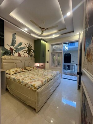Bedroom in 3 BHK Builder Floor at Dwarka Mor – for Rent