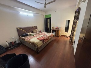 Bedroom in 1 RK Apartment at Aims Golf City, Sector 75 – for Rent