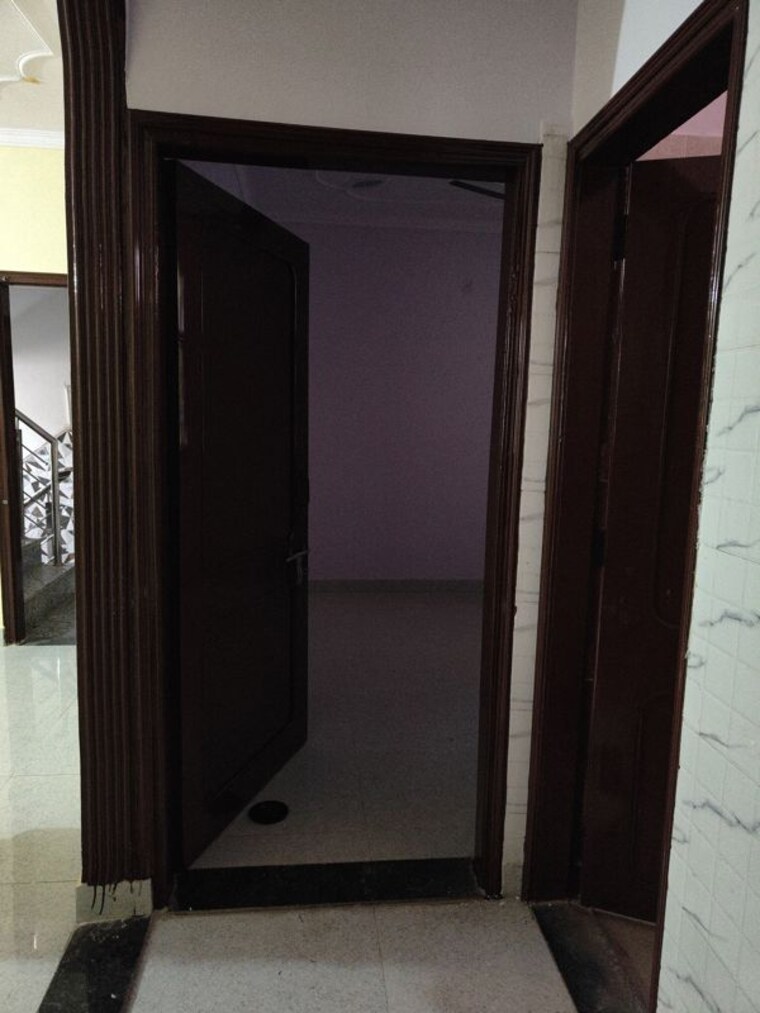 undefined, baba colony 2 Bedroom 540 Sq.Ft. Builder Floor In Baba Colony Delhi 9853686