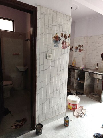 Bathroom in 2 BHK Builder Floor at Baba Colony – for Rent
