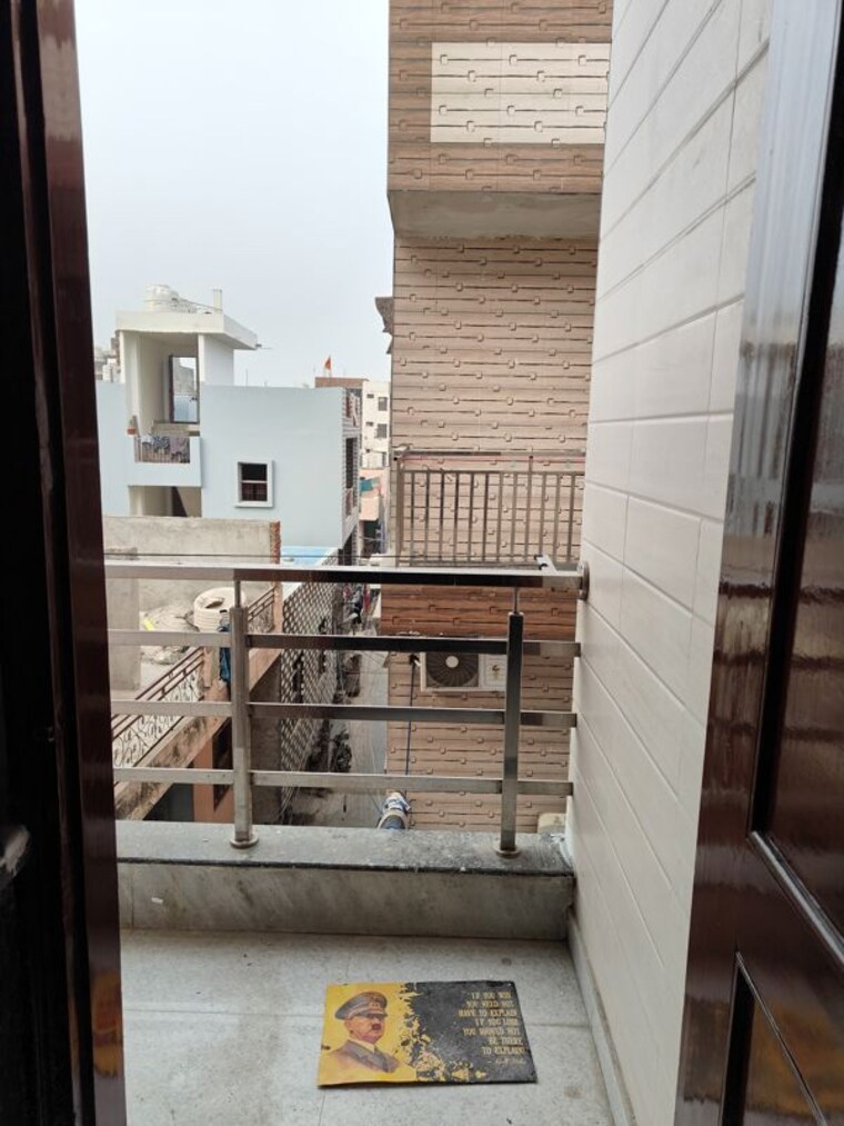 Balcony, baba colony 2 Bedroom 540 Sq.Ft. Builder Floor In Baba Colony Delhi 9853686