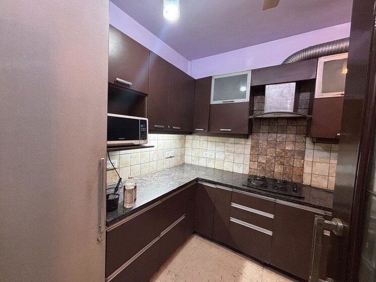 Kitchen, greater kailash i 3 Bedroom 208 Sq.Yd. Builder Floor In Greater Kailash I Delhi 9853729