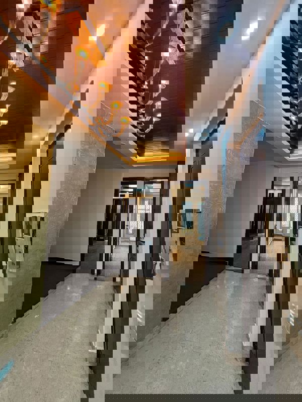 3 BHK + Servant Room,Extra Room Builder Floor For Rent in Greater Kailash I