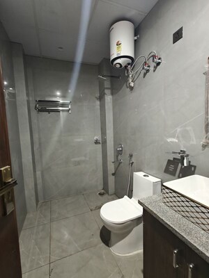 Bathroom in 2 BHK Builder Floor at Tanvi villa, Sector 45 – for Rent