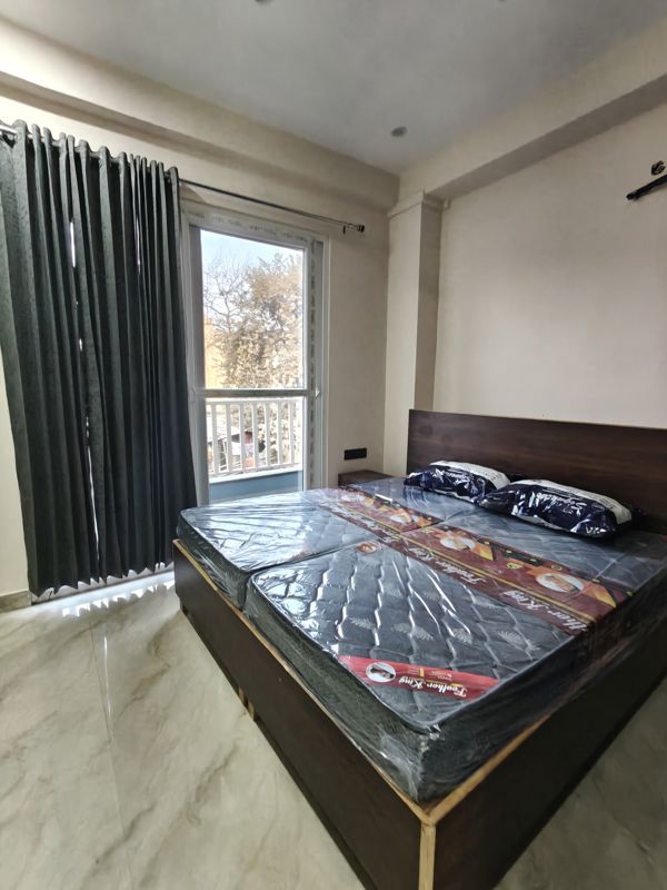 2 BHK 104 Sq.Yd. Builder Floor in Tanvi villa