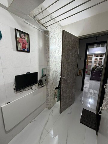 Room in 1 BHK Apartment at SSB Ashok Nagar, Balkum Pada – for Sale