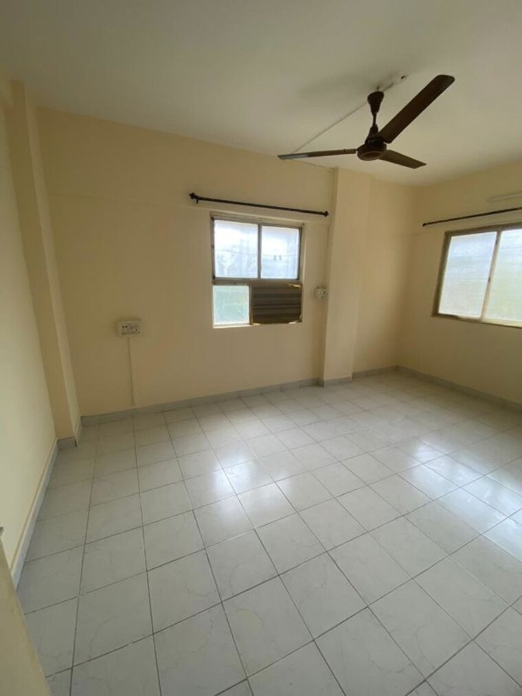 Room, new-gokul-plaza-chs 2 Bedroom 650 Sq.Ft. Apartment In Kandivali East Mumbai 9853746