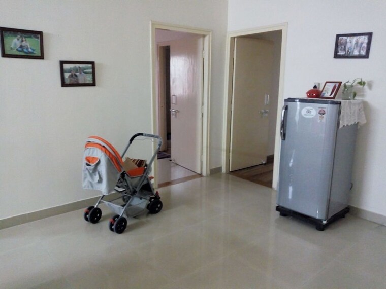  Parking, upaevp-mandakini-enclave 2.5 Bedroom 1000 Sq.Ft. Apartment In Raebareli Road Lucknow 9853748