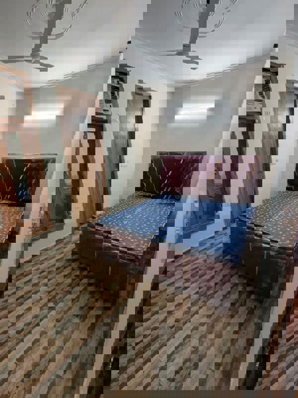 1 BHK Builder Floor For Rent in Saket