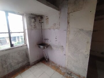   Showroom at Sector 5 – for Rent