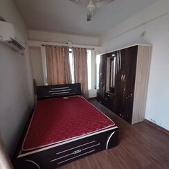 2 BHK Apartment For Rent in Kishor Platinum Towers