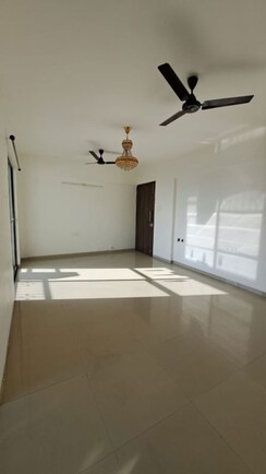 2 BHK Apartment For Rent in Mont Vert Dieu