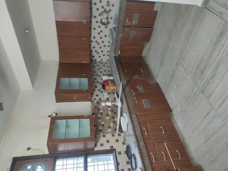 Kitchen, sector 40 3 Bedroom 1800 Sq.Ft. Builder Floor In Sector 40 Gurgaon 9853784