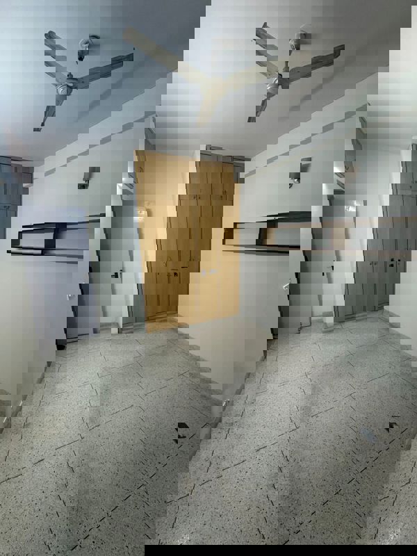 3 BHK + Pooja Room 1800 Sq.Ft. Builder Floor in Unitech South City II