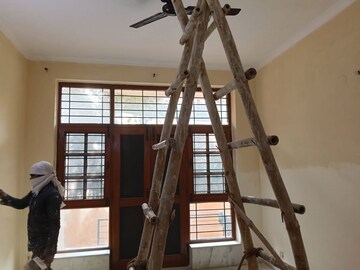  2.5 BHK Independent House at RWA Apartments Sector 41, Sector 41 – for Rent