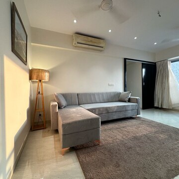 Bedroom in 2 BHK Apartment at Supreme 19, Lokhandwala Complex – for Rent