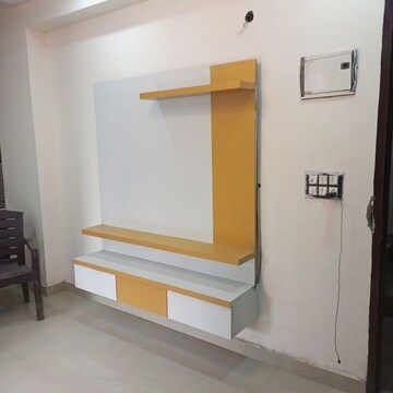 Room in 1 BHK Builder Floor at MSP Arihant Apartments, Sector 73 – for Sale