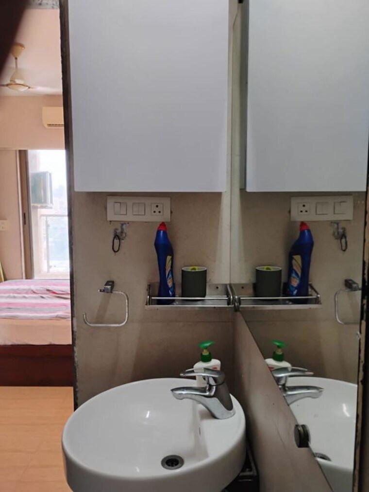 Team Area, hdil-metropolis-residences 3 Bedroom 1631 Sq.Ft. Apartment In Andheri West Mumbai 9853880