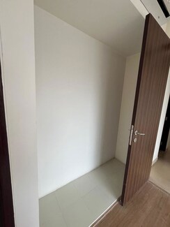 2 BHK + Pooja Room Apartment For Sale in Runwal Plaza