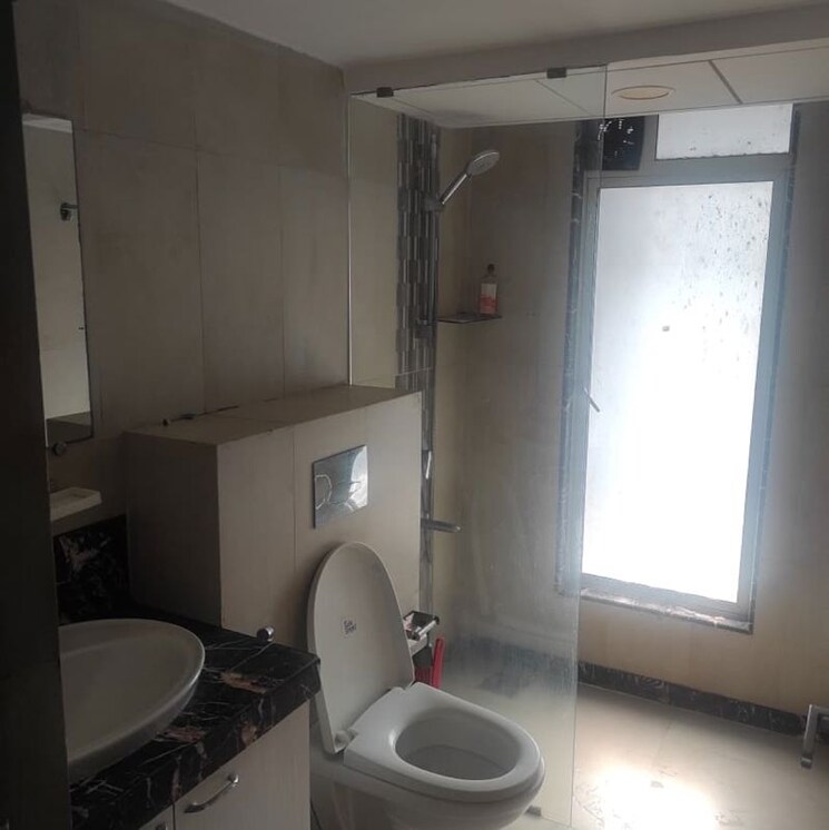 Bathroom, bandra kurla complex 3 Bedroom 1660 Sq.Ft. Apartment In Bandra Kurla Complex Mumbai 9853897