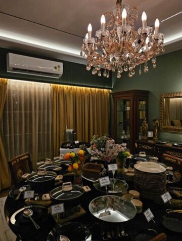 Gym in 5 BHK Apartment at Juhu – for Rent