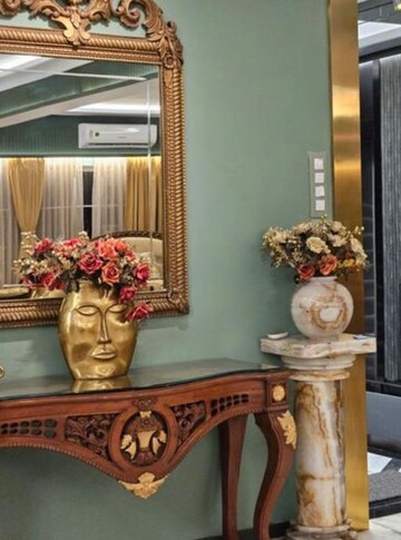 Living Room in 5 BHK Apartment at Juhu – for Rent